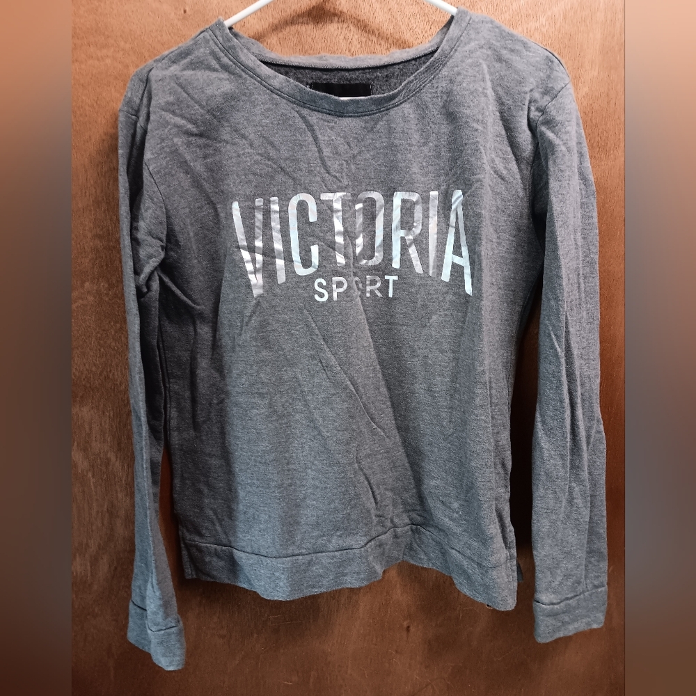 Victoria Sport Gray Long Sleeve Shirt